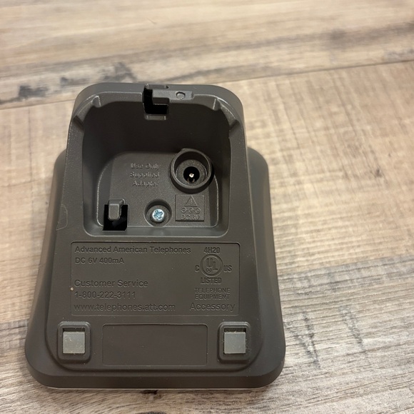 AT&T cordless phone DL72519 digital answering 5 handsets and bases EUC - Picture 8 of 8